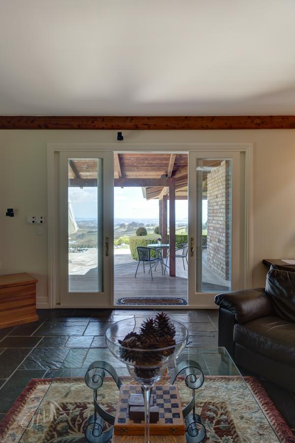 Eagle Ridge Lodge Tauranga Eksteriør billede